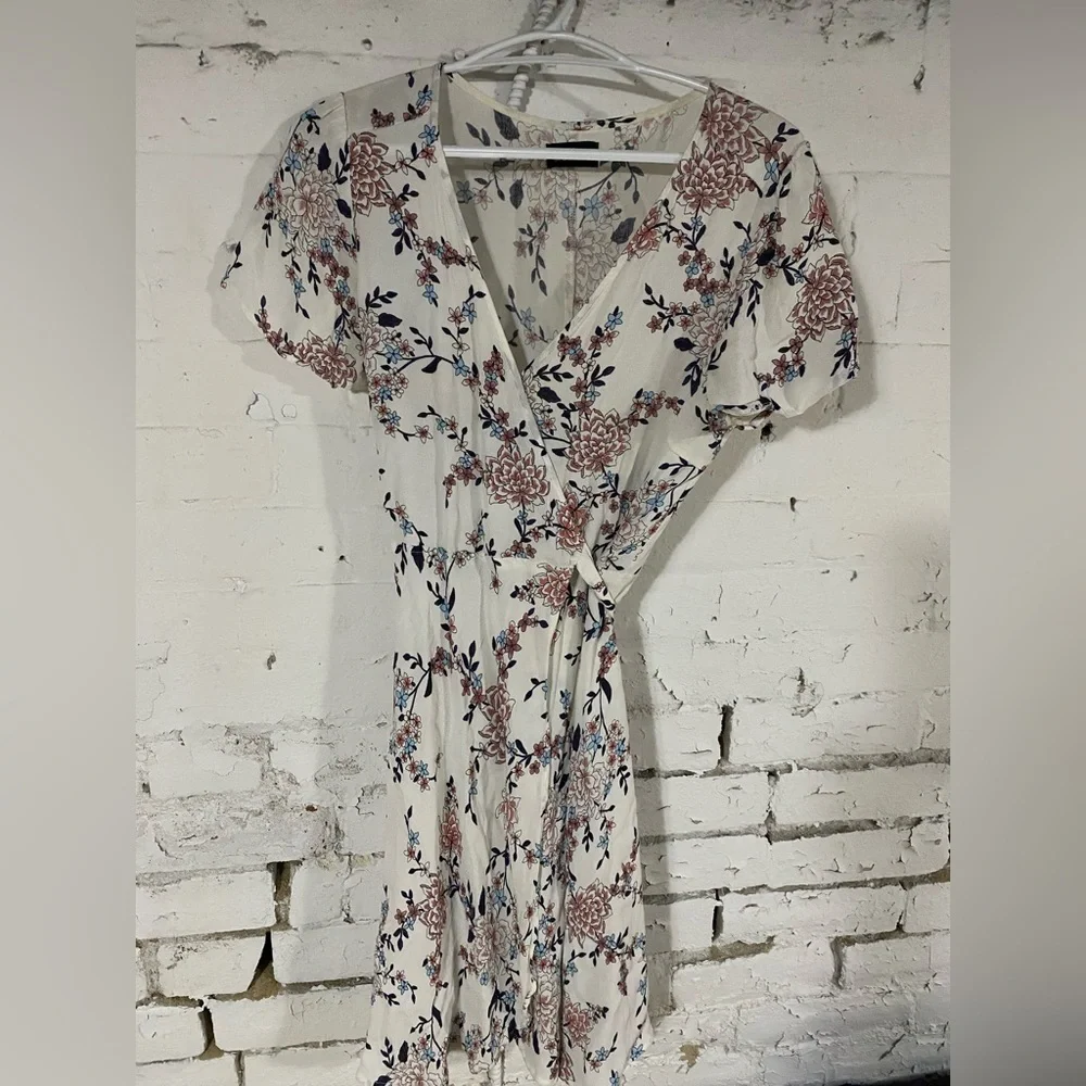 Dotti Floral Wrap Dress - Picture 1 of 8